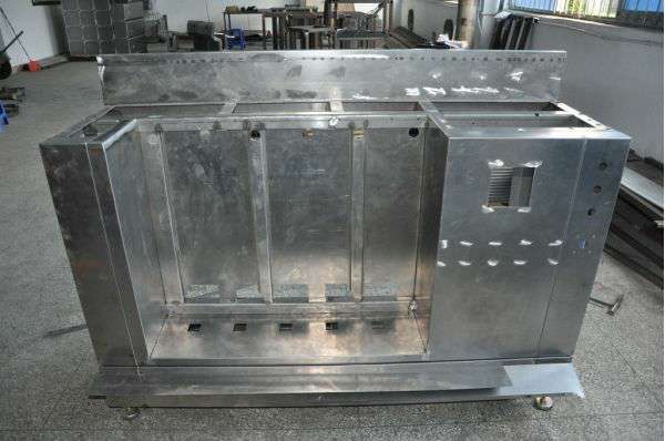 浅谈钣金加工的优势-石家庄冯岩文化传播有限公司