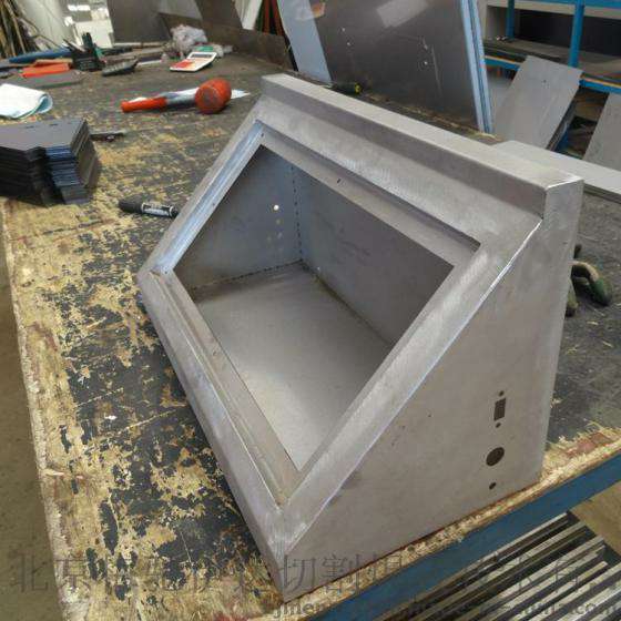 钣金加工焊接注意什么？-石家庄冯岩文化传播有限公司